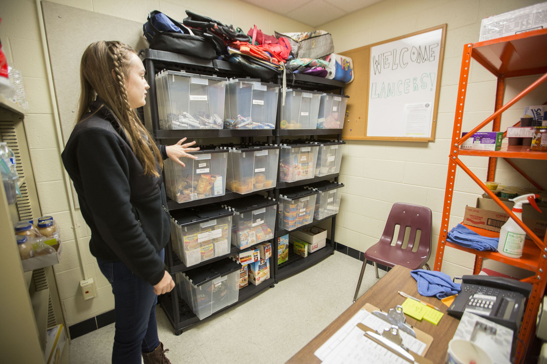 FOOD PANTRY- 06-12022016142207